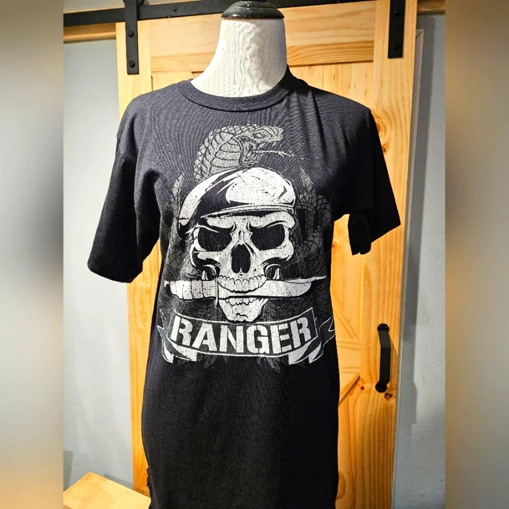 Ranger Skull Graphic Tshirt - Picture 1 of 1
